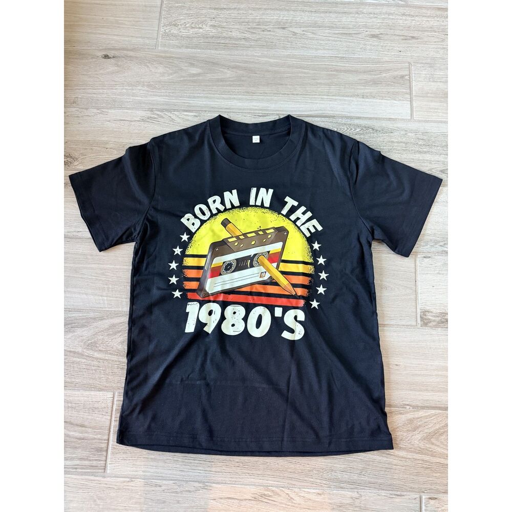 "Born in the 1980's" retro Cassette Tape Graphic T-Shirt Oversized Fit Size M